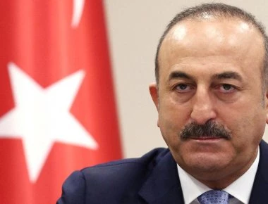 M. Τσαβούσογλου: Τουρκία και ΗΠΑ θα αποφασίσουν σχέδιο για την απομάκρυνση των Κούρδων από τη Μάνμπιτζ της Συρίας